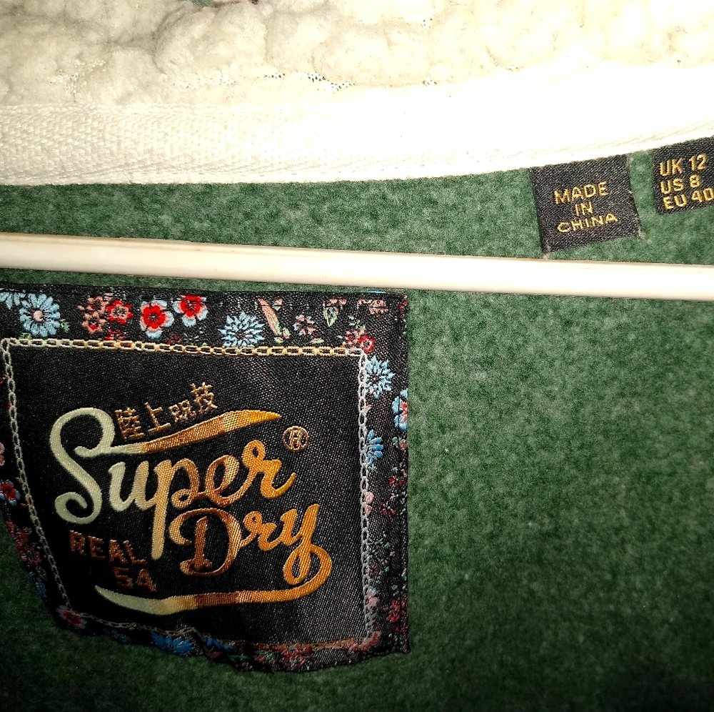 Women's Superdry hoodie (like new)